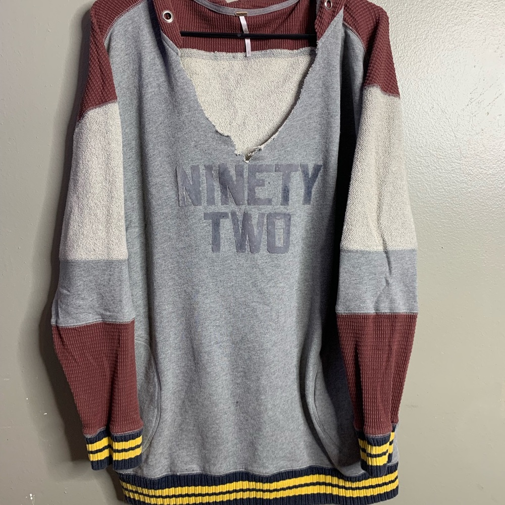 Back to school style @freepeople sweatshirt
